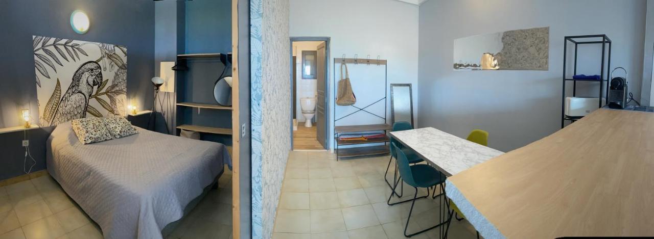 Appartements Vue Mer Сен-Флоран Екстериор снимка