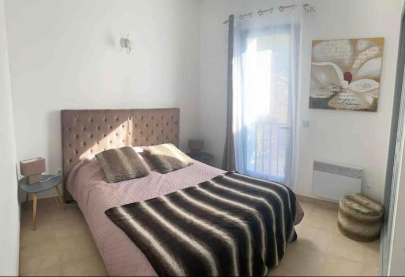Appartements Vue Mer Сен-Флоран Екстериор снимка
