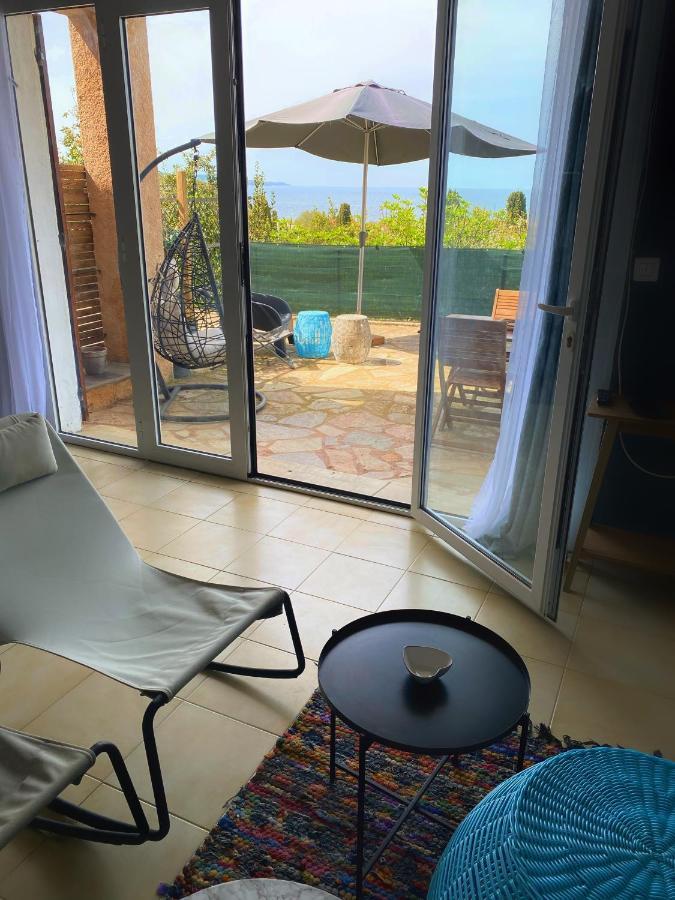 Appartements Vue Mer Сен-Флоран Екстериор снимка