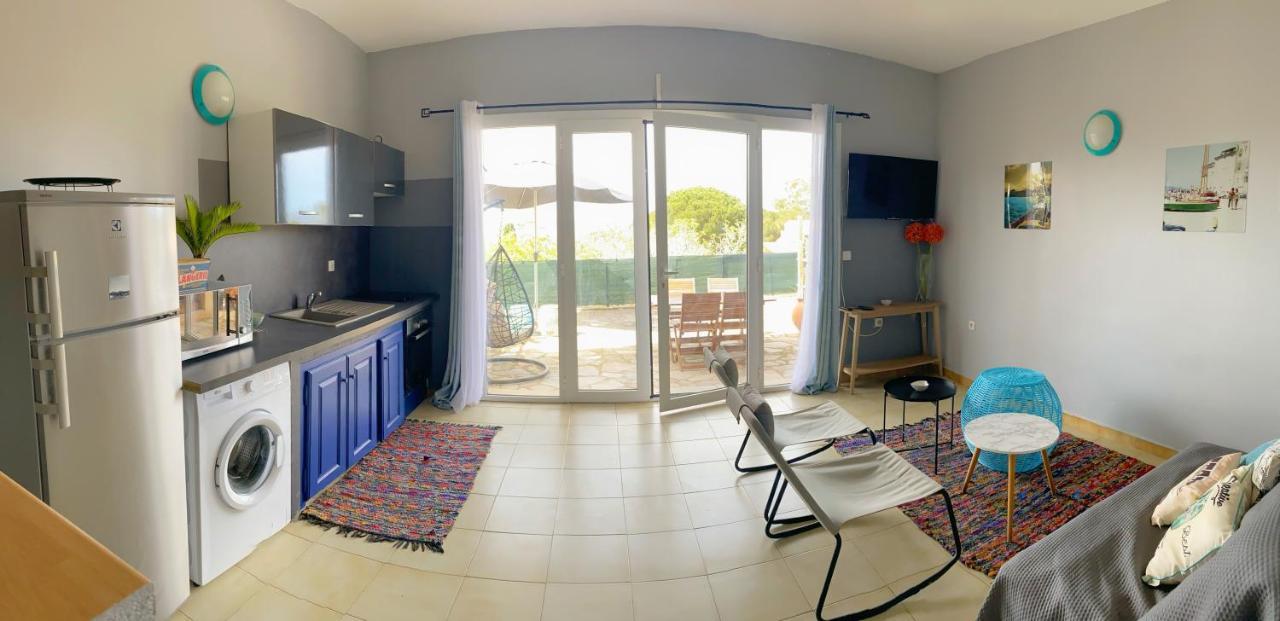 Appartements Vue Mer Сен-Флоран Екстериор снимка